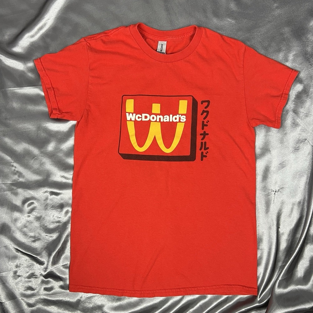 McDonalds‎ Anime WcDonalds T-Shirt Small Red Crew Member Work Employee Gildan - Picture 3 of 11
